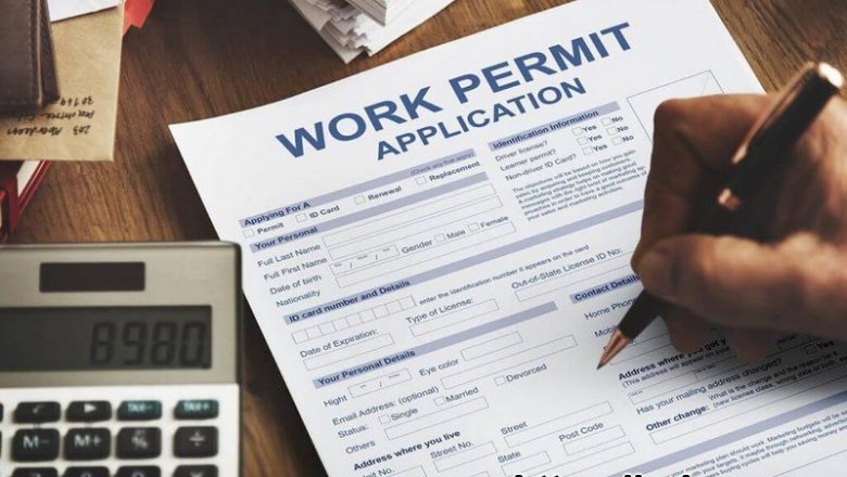 Xin cấp giấy phép lao động (work permit)